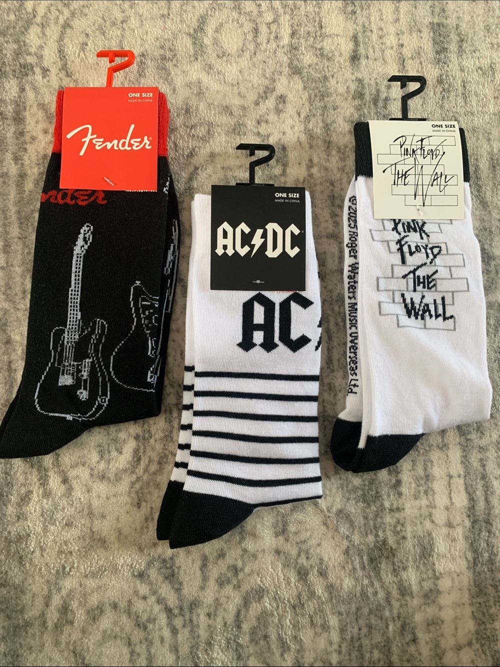 🆕- ROCK N ROLL  Graphic Crew Socks  BUNDLE - UNISEX